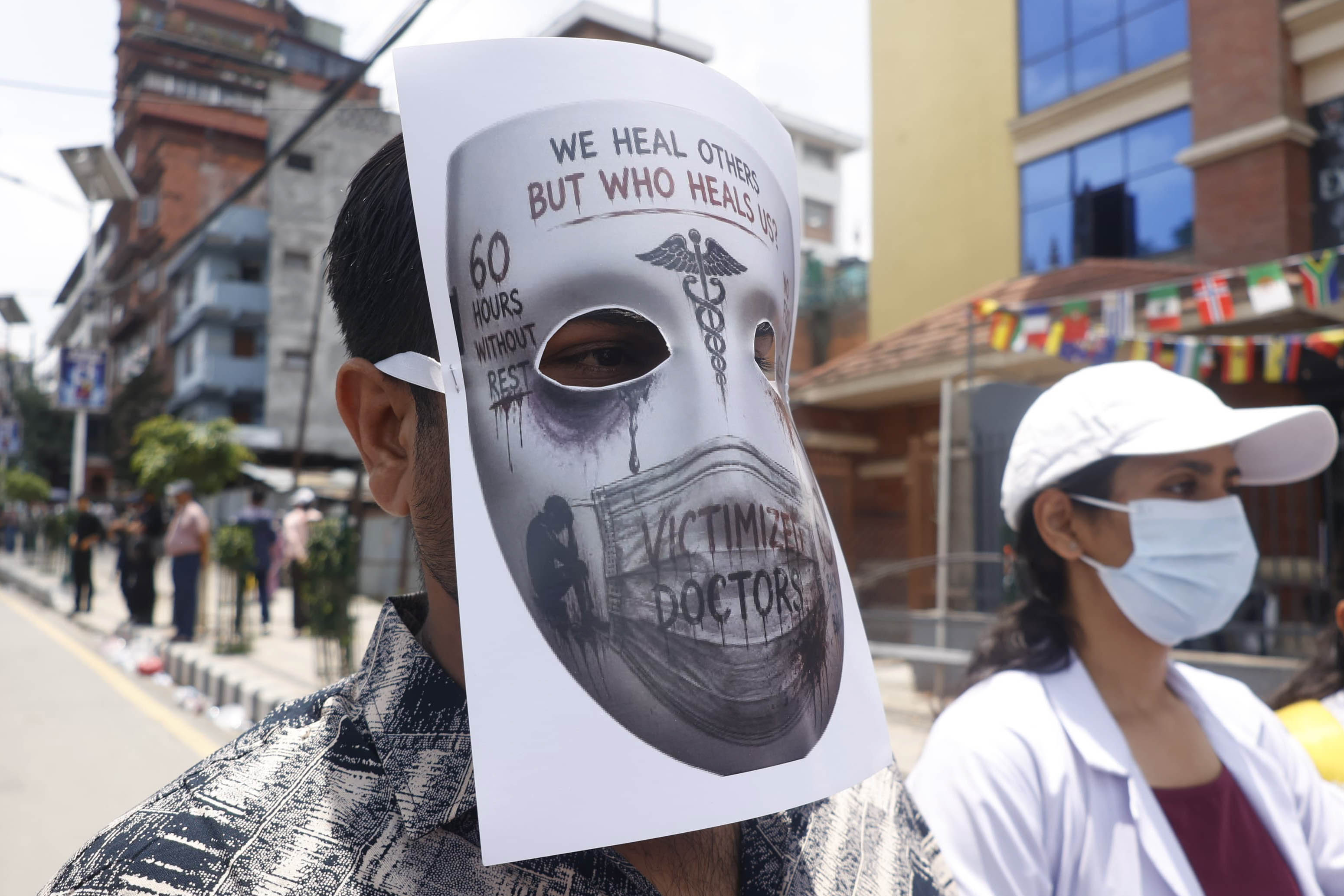 genz-doctors-protest-govt-83-230 (10).jpg